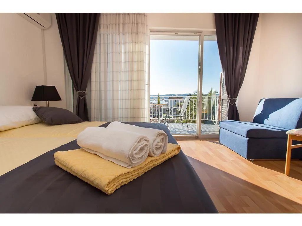 Vendégház Lanterna Rooms Turanj